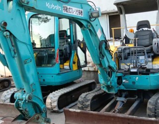 Kubota U135S Crawler  excavator